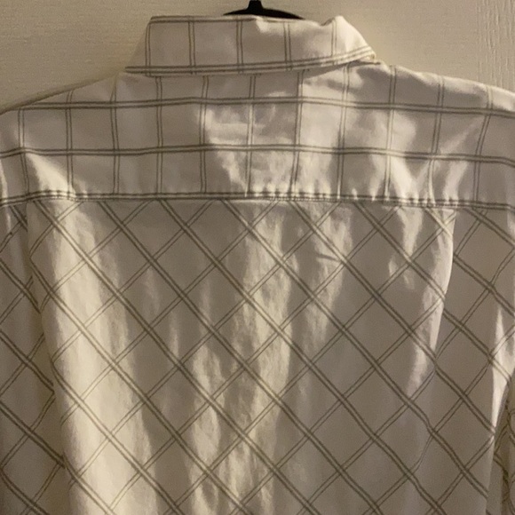 Banana Republic Men’s slim fit size L green and white patterned button down - Picture 8 of 8